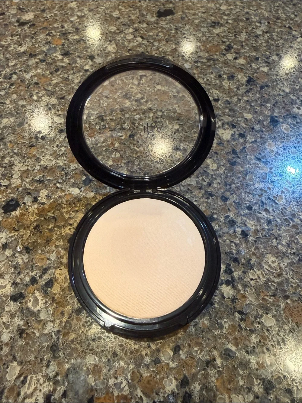 Laura Geller Double Take Baked Versatile Powder Foundation - Color “Fair”